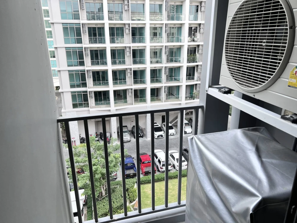 For rent: Quintara Phume Sukhumvit 39, 7th floor, room size 31 sq m, built-in decoration, ready to move in