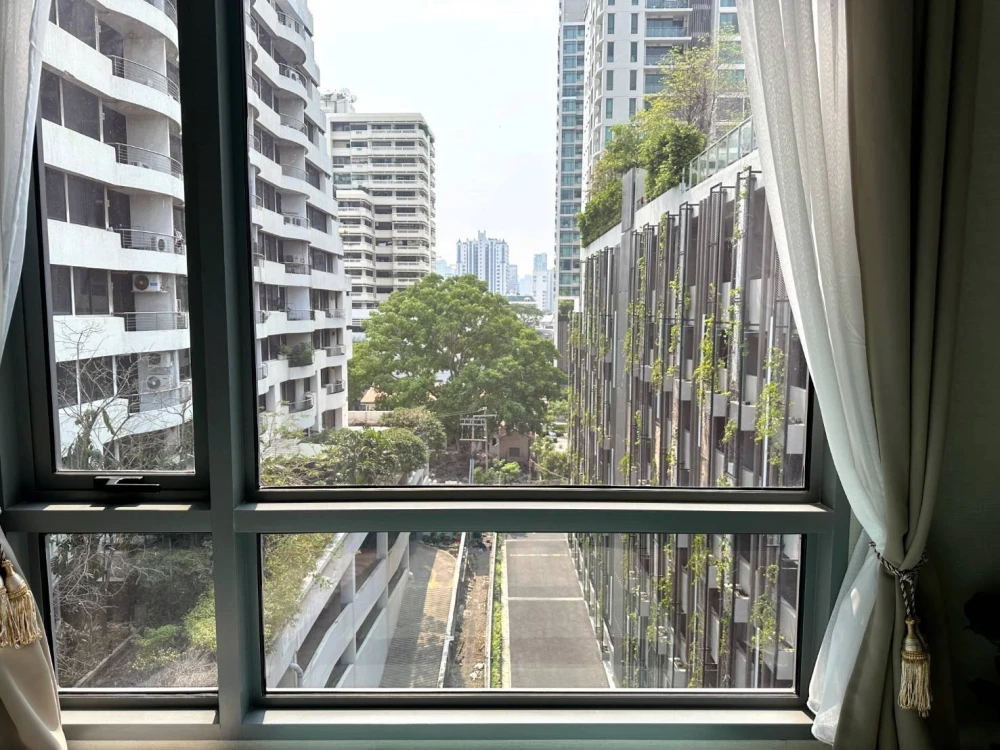 For rent: Quintara Phume Sukhumvit 39, a room decorated simply and luxuriously, looks expensive, good location, fully furnished, hurry and book now!