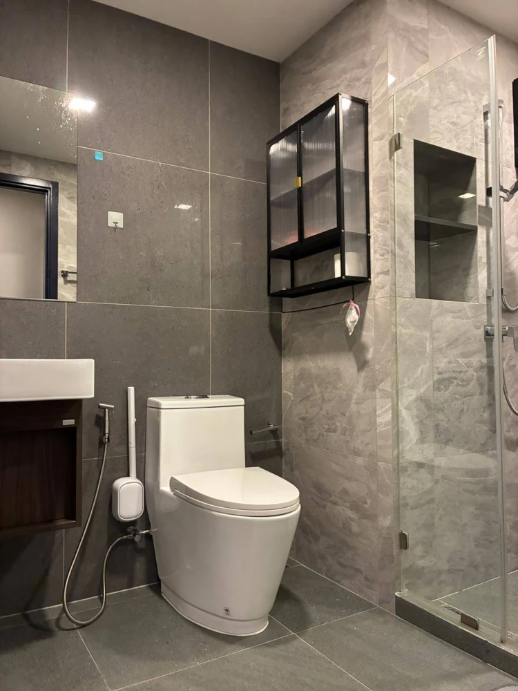 For rent: Quintara Phume Sukhumvit 39, 2 bedrooms, 2 bathrooms, fully furnished, ready to move in today.
