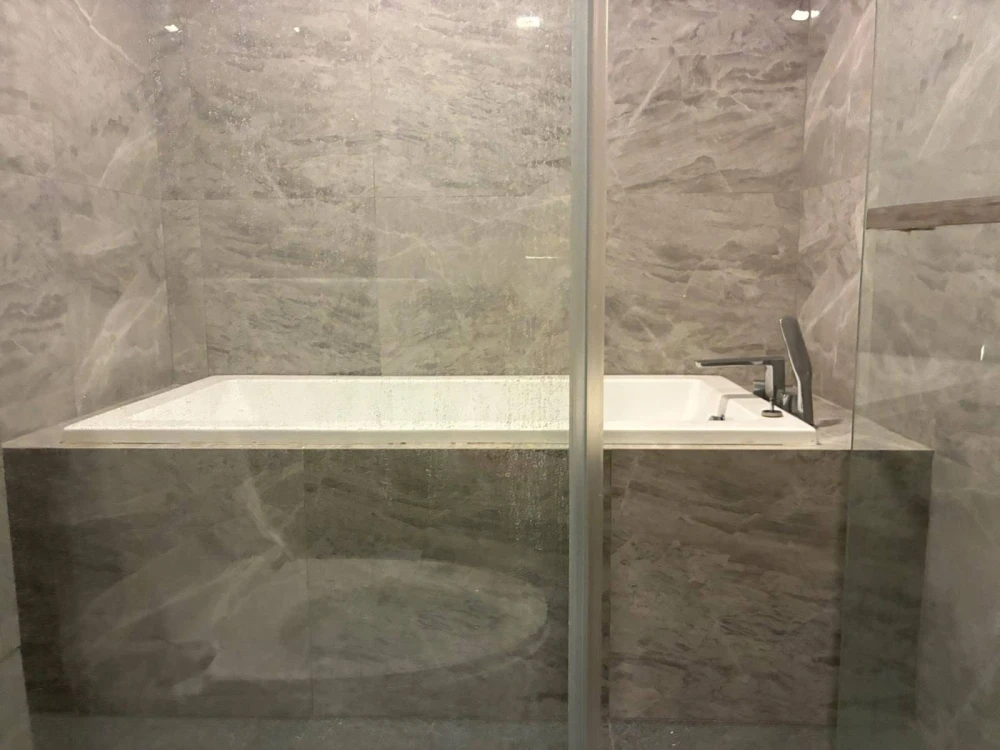 For rent: Quintara Phume Sukhumvit 39, 2 bedrooms, 2 bathrooms, fully furnished, ready to move in today.