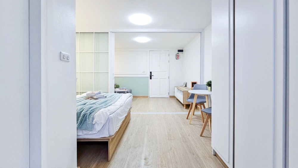 For rent Ratchada City 18 1 bedroom 1 bathroom, fully furnished, good location, book now.