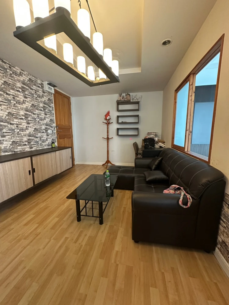 For rent: Ratchada City 18, fully furnished. Book now! Don't miss out!