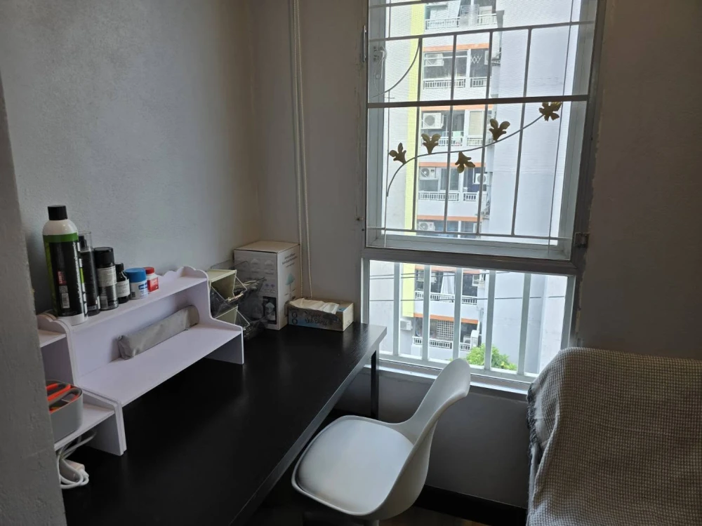 For sale or rent Ratchada City 18, corner room, provides privacy, comes with a lot of usable space, fully furnished, reserve now.
