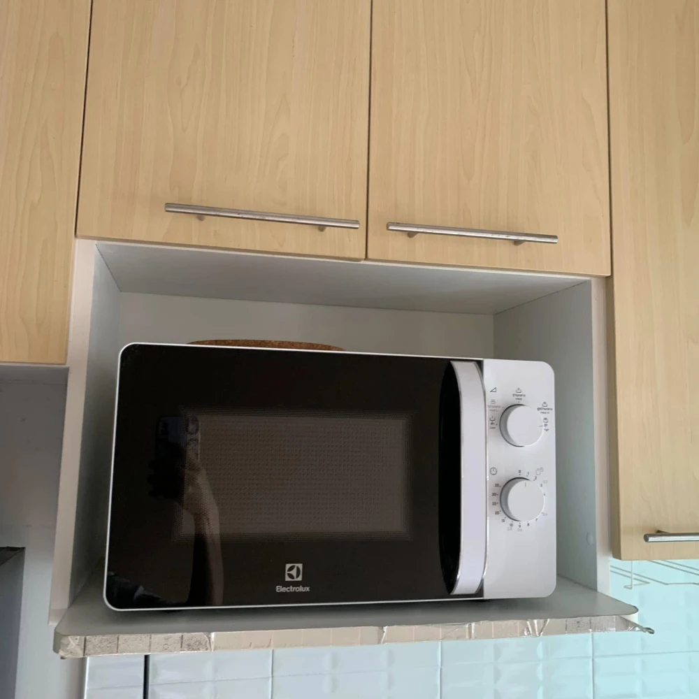 For rent: REACH Phahonyothin 52, a nice room, good location, convenient transportation, comes with complete facilities. Don't miss it!