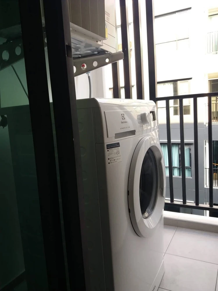 ให้เช่า REACH Phahonlyothin 52 ห้องน่าอยู่ เฟอร์พร้อม จองเลย