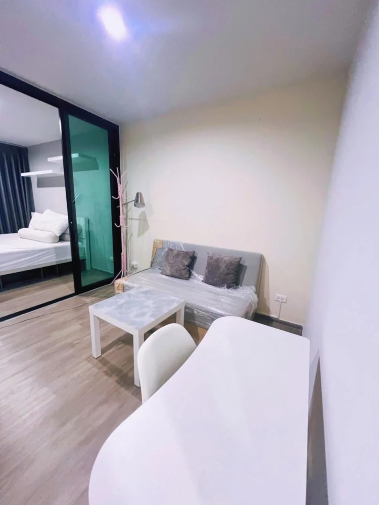 For rent REACH PhahonYothin 52 rooms, separated into sections, clearly divided into zones. Come and reserve now.