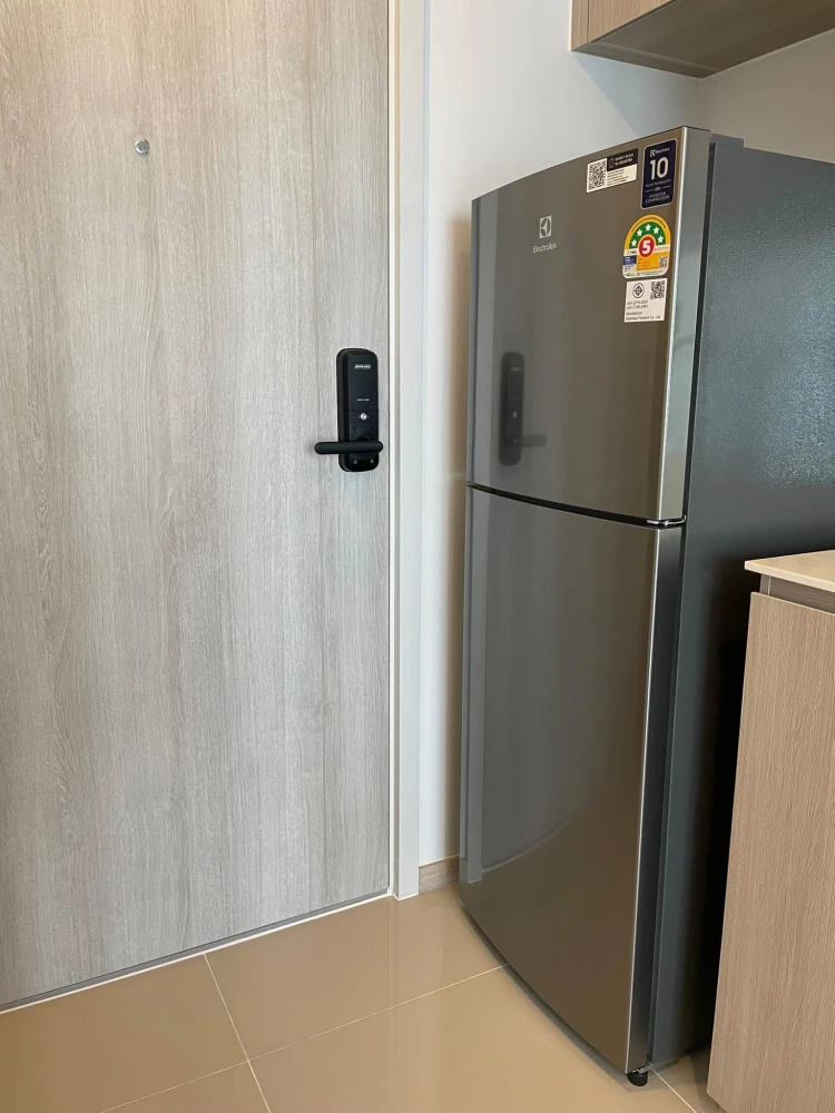 For rent: Reference Sathorn - Wongwianyai. A lovely room, fully furnished. Book now!