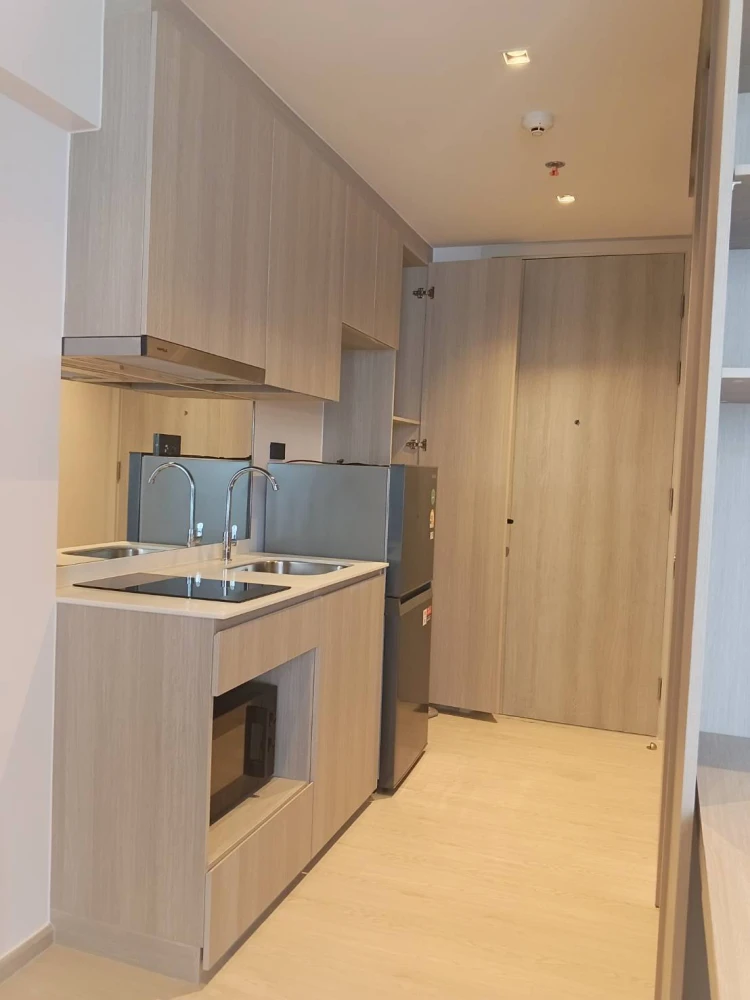 For rent Reference Sathorn - Wongwianyai Studio room, 9th floor, decorated in a controlled tone, complete with electrical appliances, reserve now!