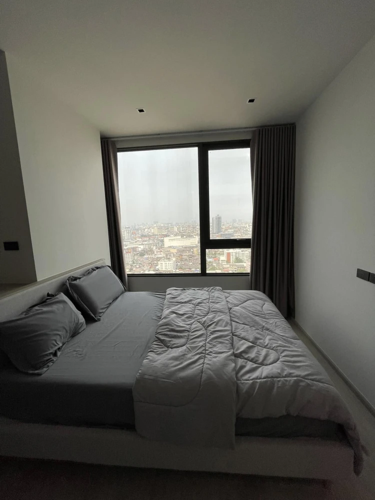 For rent Reference Sathorn-Wongwianyai, ready to move in, full facilities, reserve now!