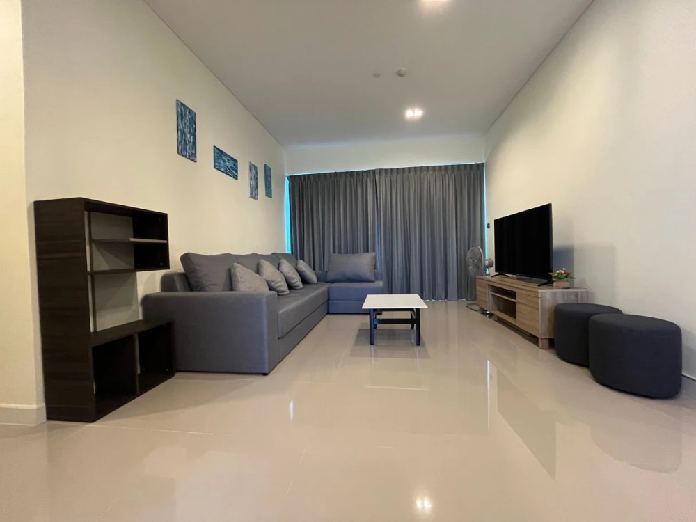 Reflection Jomtien Beach Pattaya for rent, 7th floor, spacious room, fully furnished, reserve now!