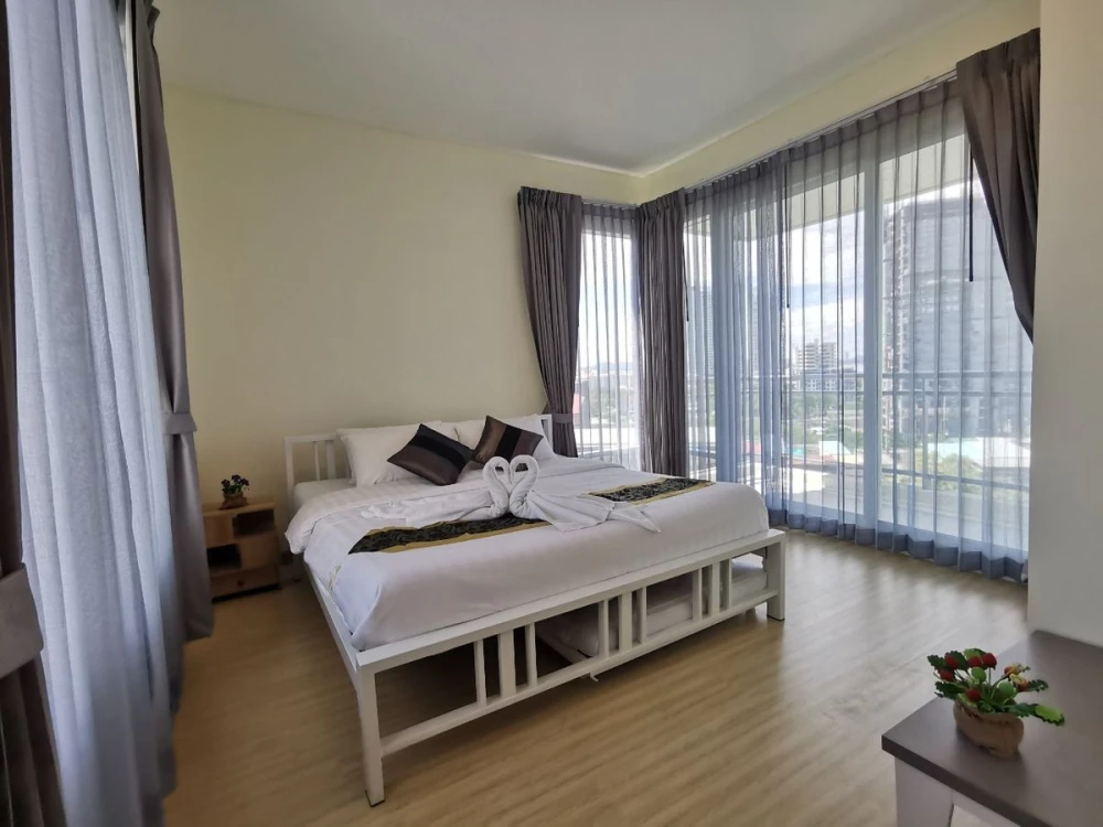 Reflection Jomtien Beach Pattaya for rent, 7th floor, spacious room, fully furnished, reserve now!