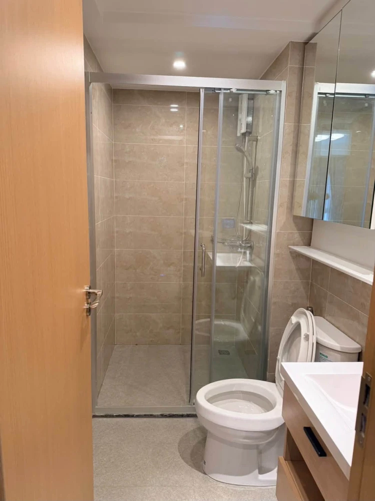 For rent: Regal Srinakarin 40, 1 bedroom, 1 bathroom, fully furnished and equipped with appliances. Book now!