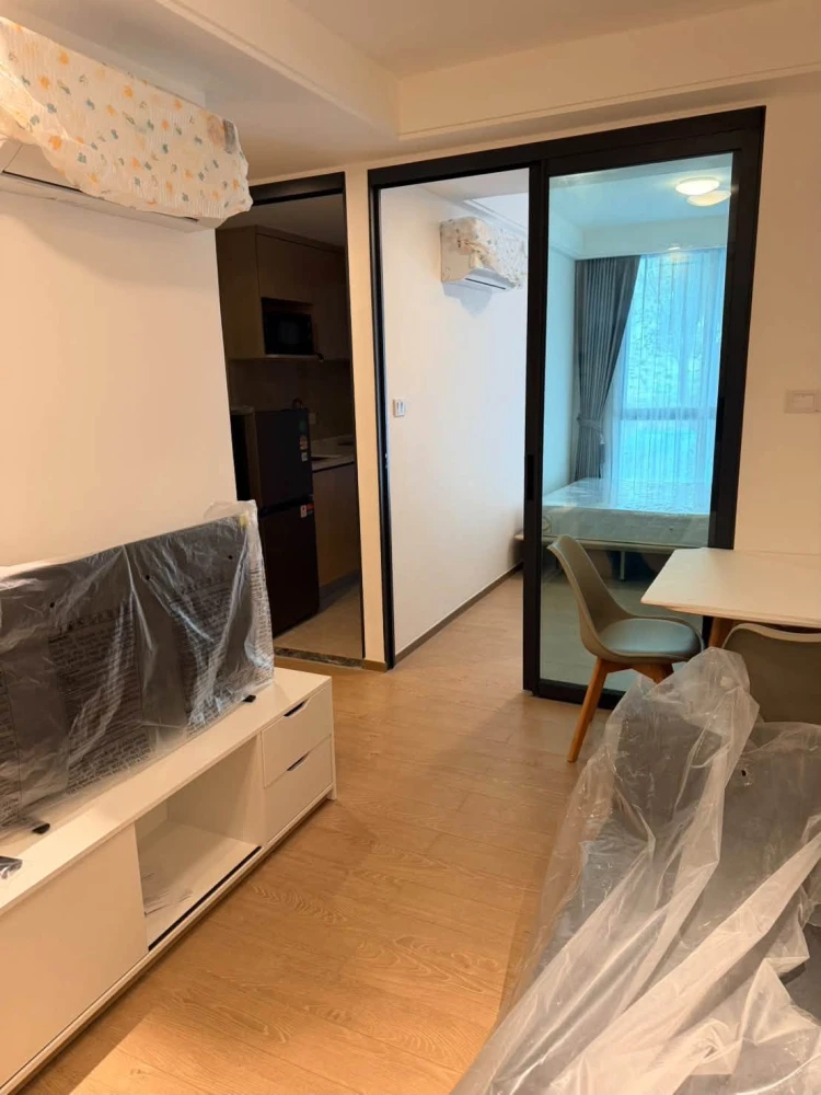 For rent: Regal Srinakarin 40, 1 bedroom, 1 bathroom, fully furnished and equipped with appliances. Book now!
