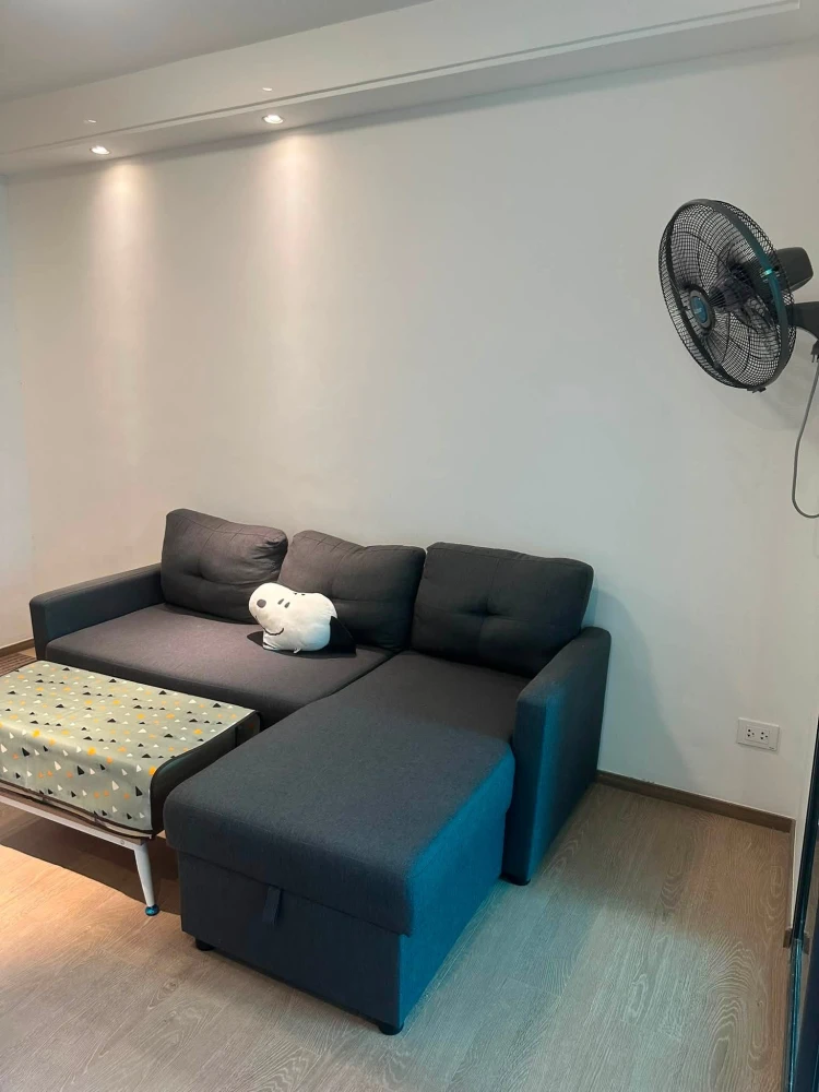 For rent: Regal Srinakarin 40, 2nd floor. Nice, fully furnished unit. Book now! Don't wait!