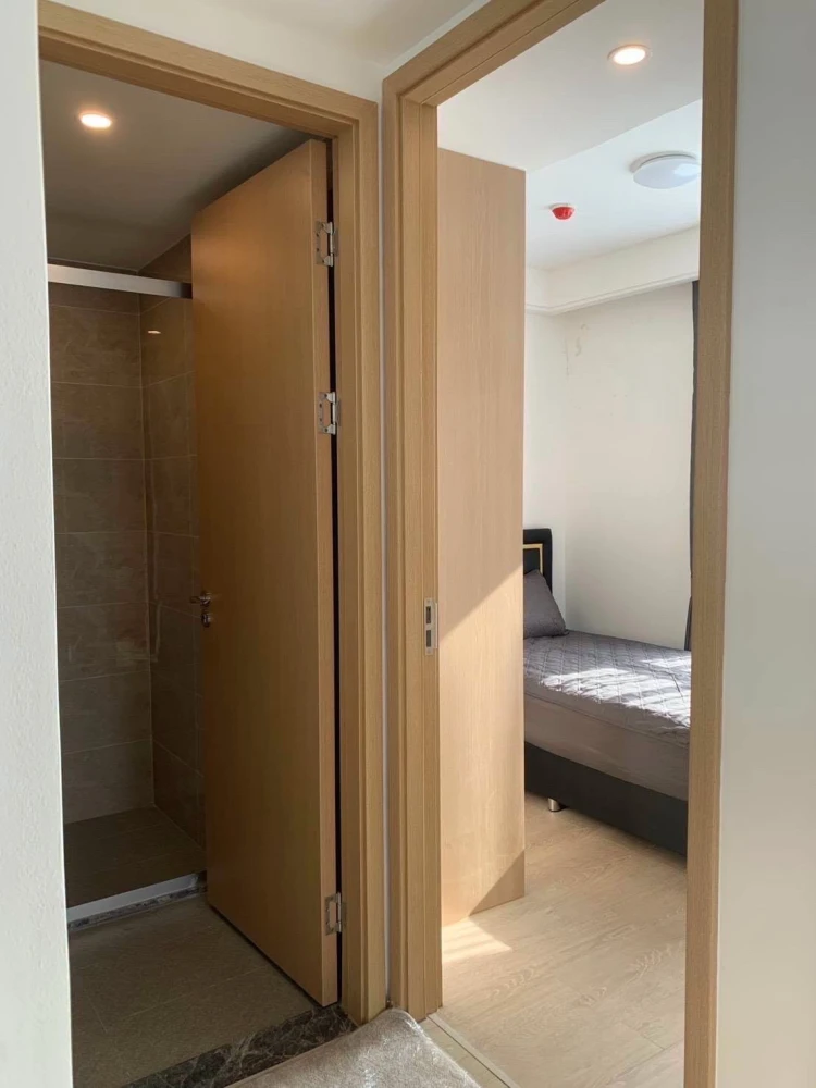 For rent: Regal Srinakarin 40, 8th floor, pool view. Fully furnished and ready to move in—book now, don’t miss out!