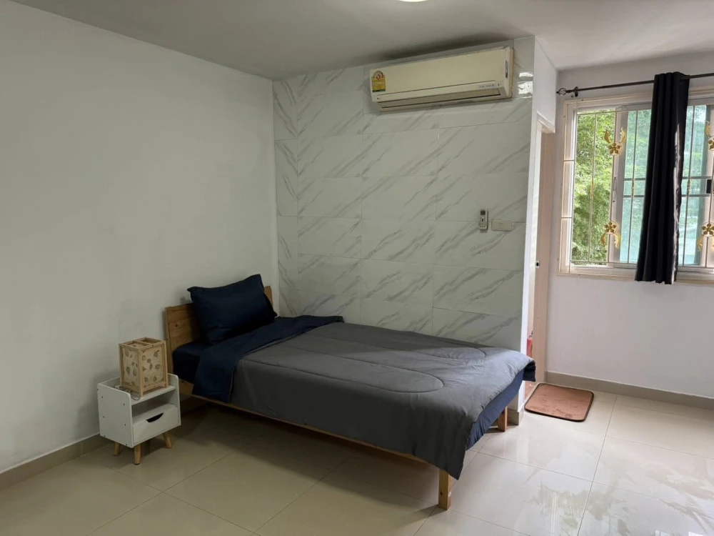 For rent: Regent Home 1 Phaholyothin 67, ready to move in, affordable price, reserve now, don't miss out!