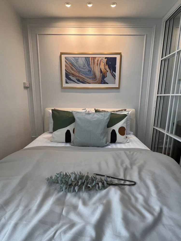 For rent: Regent Home 12 Ladphrao 41, 3rd floor, beautifully decorated unit with a coordinated color scheme. Fully furnished, ready to move in!