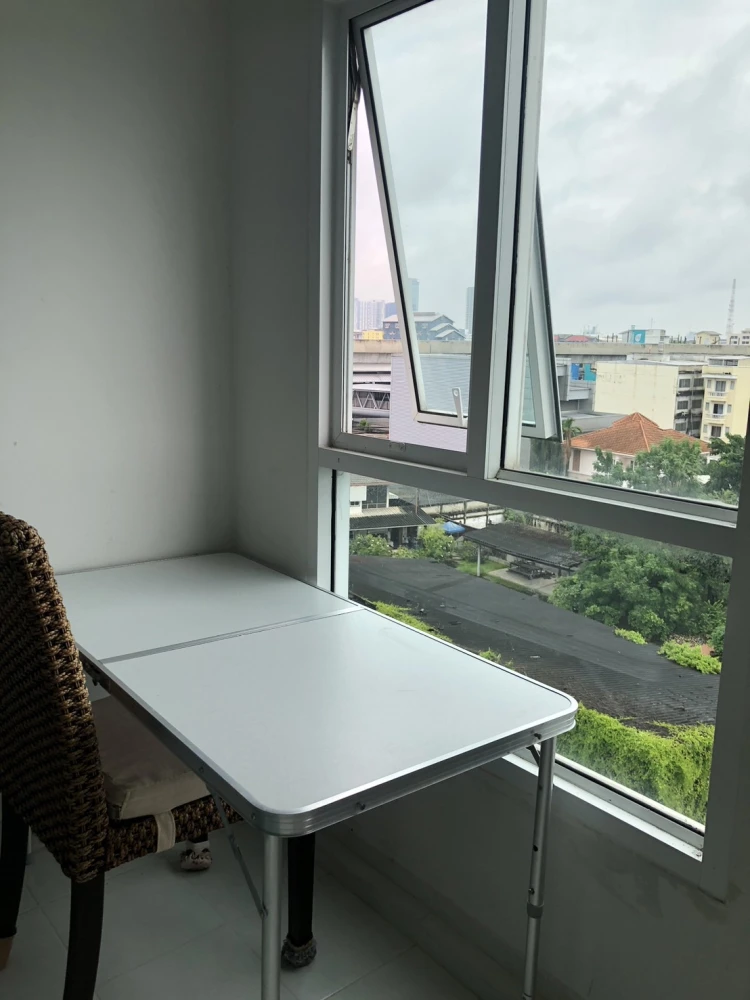 For rent: Regent Home 25 Tiwanon, ready to move in, fully furnished, affordable price. Hurry and reserve now before it's too late.