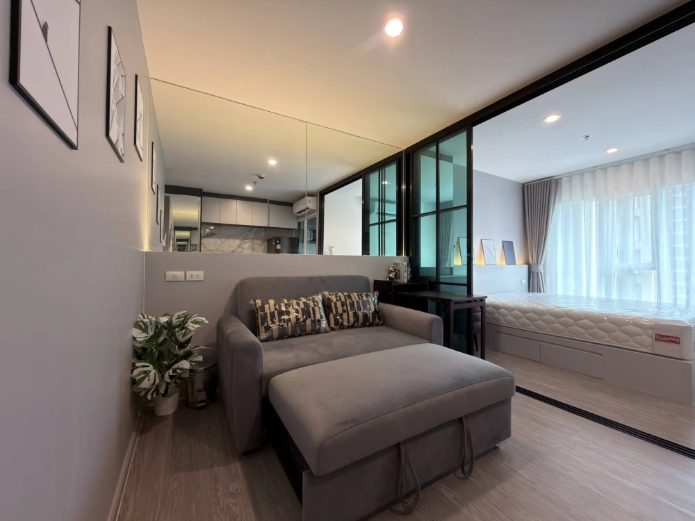For rent: Regent Home Bangna, 1 bedroom, 1 bathroom, fully furnished, pool view. Don't miss this great deal!