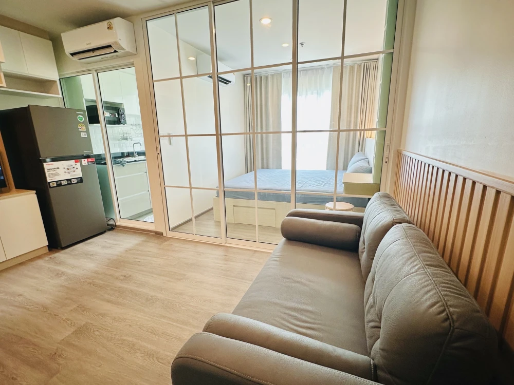 For rent: Regent Home Bangna, 1 bedroom, 1 bathroom, with high-quality built-in furniture. Book now!