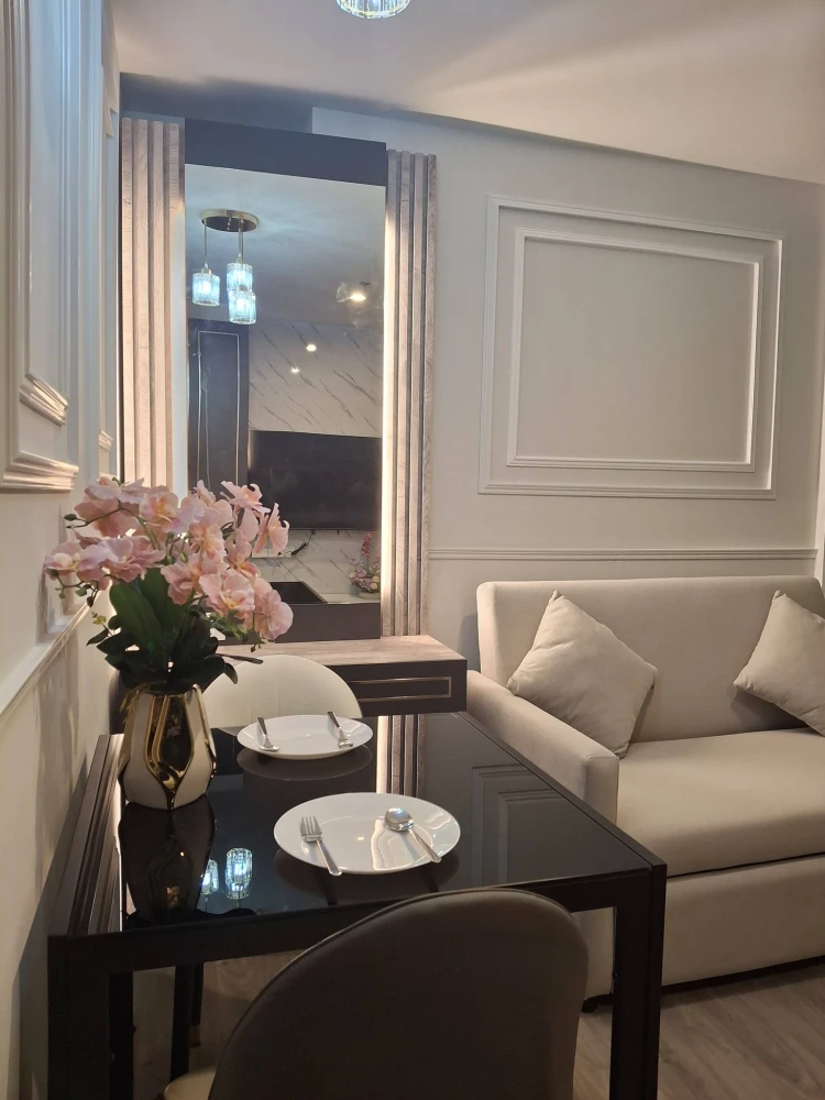 For rent: Regent Home Bangna, 1 bedroom, 1 bathroom, with high-quality built-in furniture. Don't miss out!