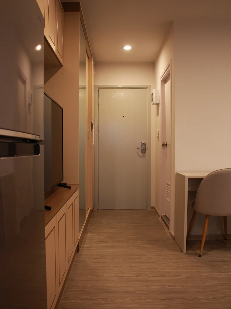 For rent: Regent Home Bangna. Furniture: Built-in throughout the apartment. Beautiful, neat, and perfectly designed in every space. Book now!