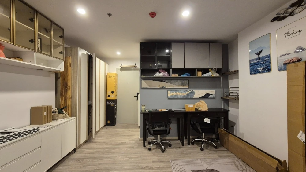 For rent: Regent Home Bangna, 11th floor, nice room, fully furnished. If you don't book, you'll really miss out. Hurry!