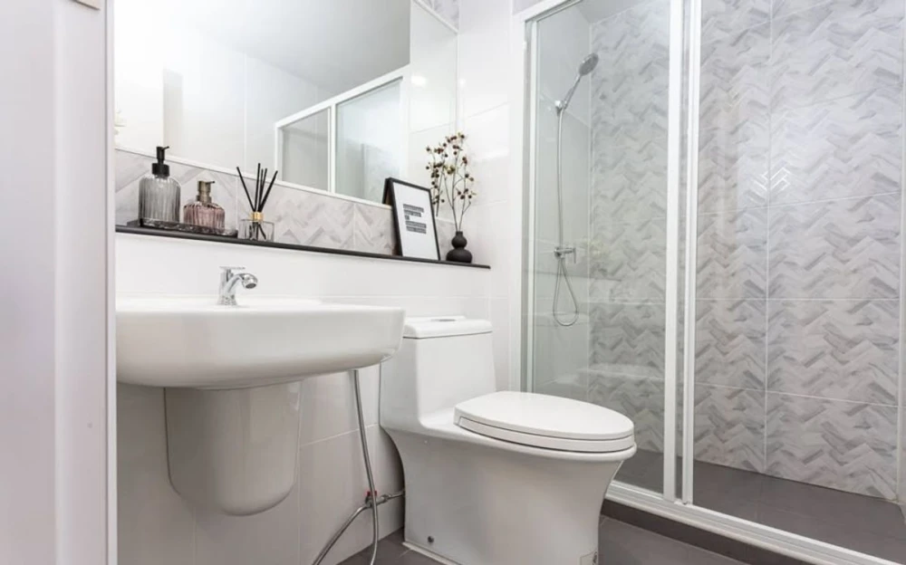 For rent: Regent Home Bangna, 17th floor, nice room, fully furnished, reserve now!