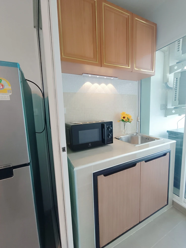 For rent: Regent Home Bangna, 21st floor. Beautifully furnished unit. Book now! (Hurry!)