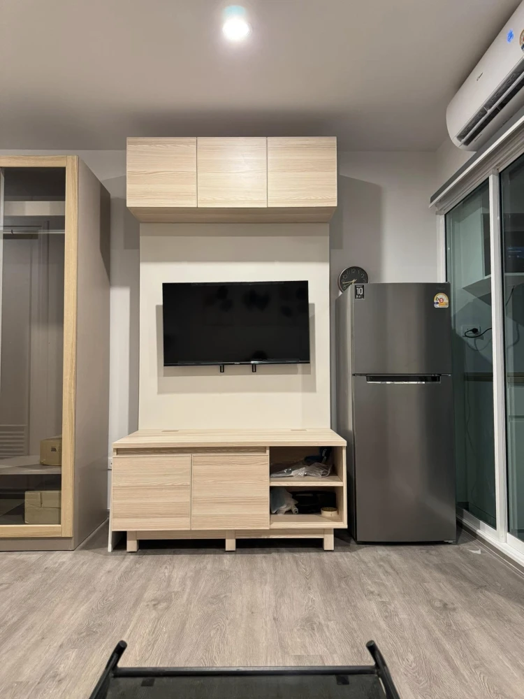 ให้เช่า Regent Home Bangna ชั้น 24 วิว BTS สวยมาก มีตู้เสื้อผ้าขนาดใหญ่พร้อมไฟส่องสว่าง ตกแต่งเฟอร์นิเจอร์ครบพร้อมอยู่