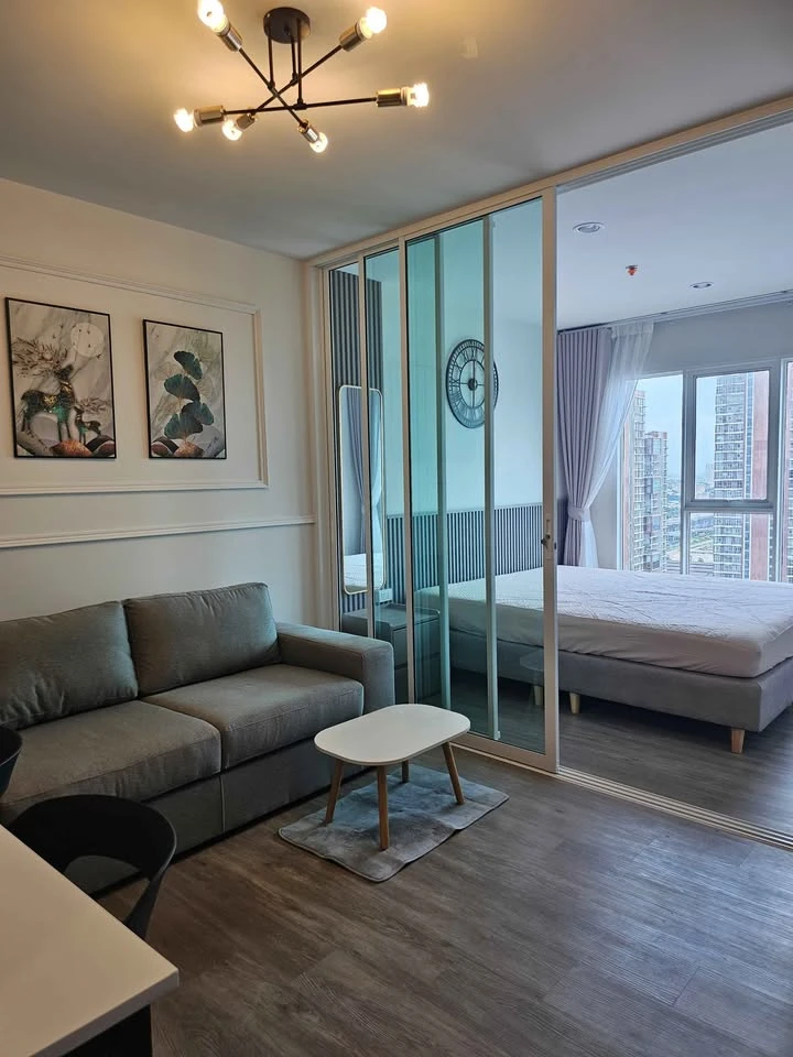 ให้เช่า Regent Home Bangna ชั้น 26 ชั้นสูงมากๆ เฟอร์นิเจอร์+เครื่องใช้ไฟฟ้าครบ แต่งสวย พร้อมเข้าอยู่