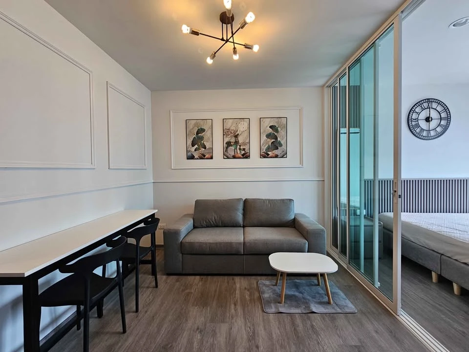 ให้เช่า Regent Home Bangna ชั้น 26 ชั้นสูงมากๆ เฟอร์นิเจอร์+เครื่องใช้ไฟฟ้าครบ แต่งสวย พร้อมเข้าอยู่