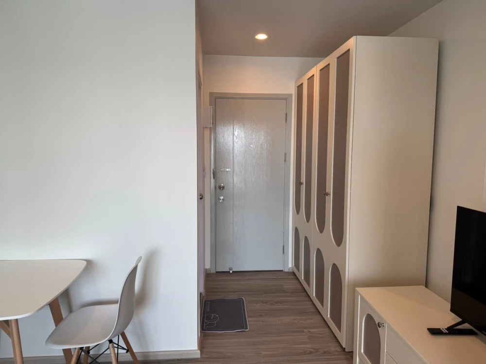 For rent: Regent Home Bangna, 26th floor, unobstructed river view, fully furnished, ready to move in. Book now!