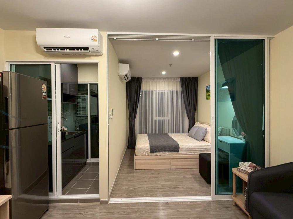 For rent: Regent Home Bangna, 31st floor, fully furnished, nice room, interested, reserve now, don't miss out.