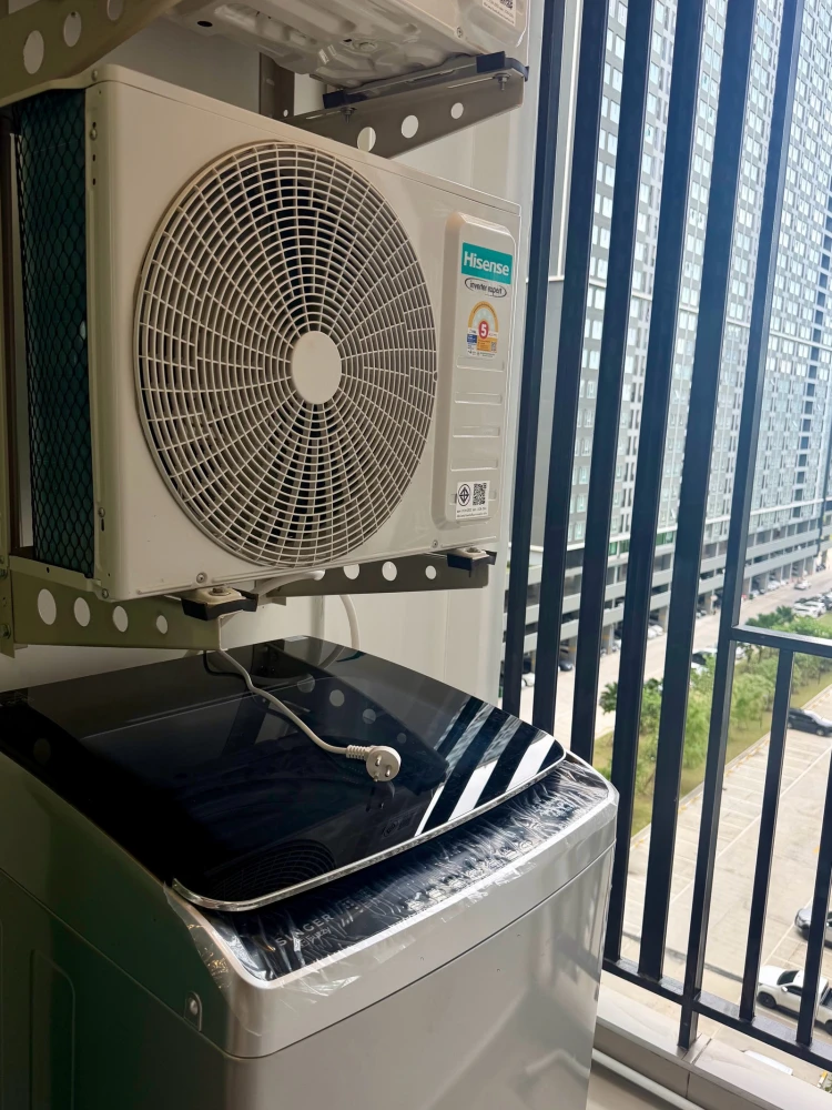 For rent: Regent Home Bangna, 9th floor. Beautifully furnished and ready to move in. Book now!