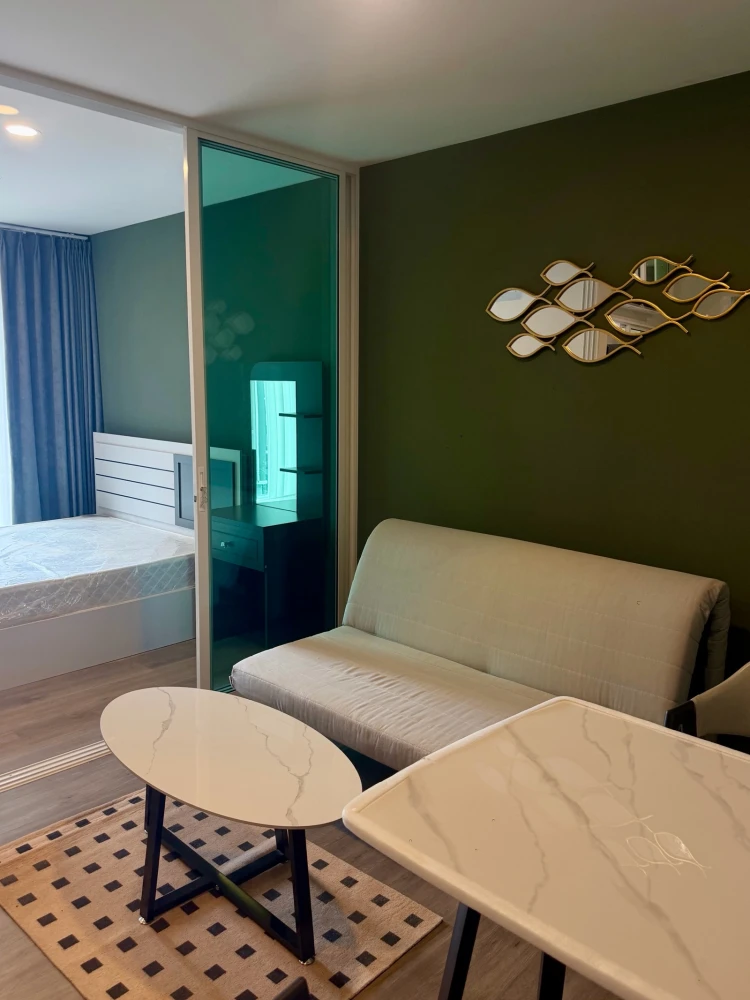 For rent: Regent Home Bangna, 9th floor. Beautifully furnished and ready to move in. Book now!