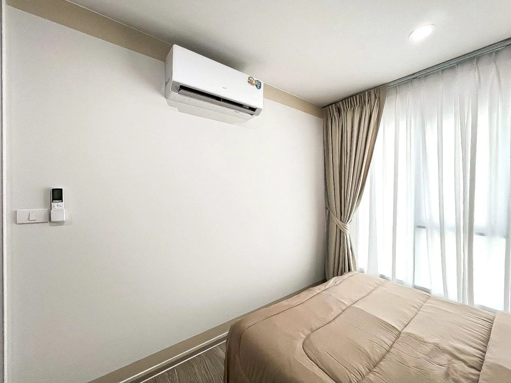 For rent: Regent Home Bangna, high floor, unobstructed view, pleasant atmosphere, receives morning sunlight, good breeze, not hot in the afternoon. Do