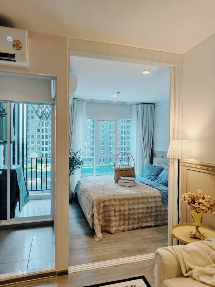 For rent: Regent Home Bangna, beautifully decorated with built-in furniture, swimming pool view, super chill atmosphere, don't miss it!