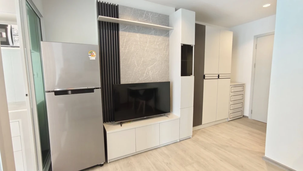 ให้เช่า Regent home bangna วิวสระ เครื่องใช้ไฟฟ้า เฟอร์ครบ รีบมาจองก่อนพลาด