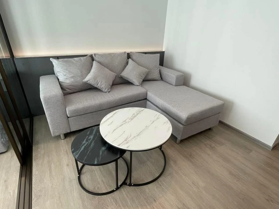 Regent Home Bangna for rent, pool view, fully furnished with appliances, ready to move in.
