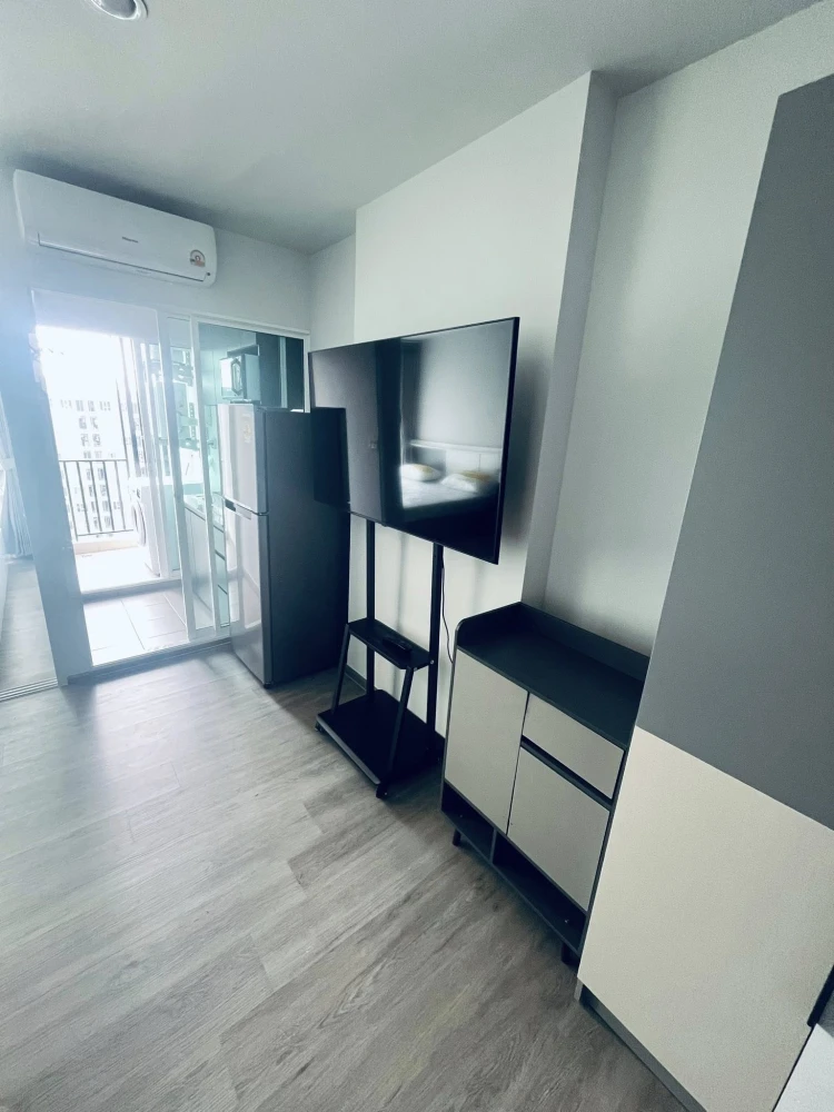 For rent: Regent Home Bangna, 3rd floor unit, fully furnished with complete amenities. Book now!