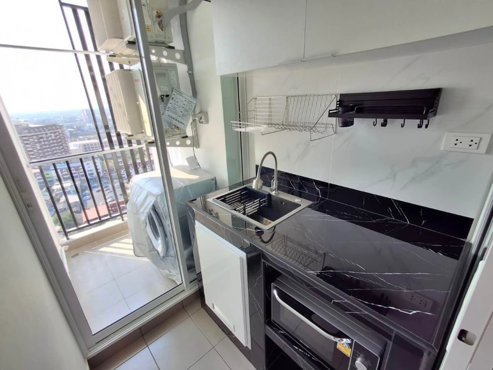For rent: Regent Home Bangna, high floor, fully furnished with appliances. Book now!