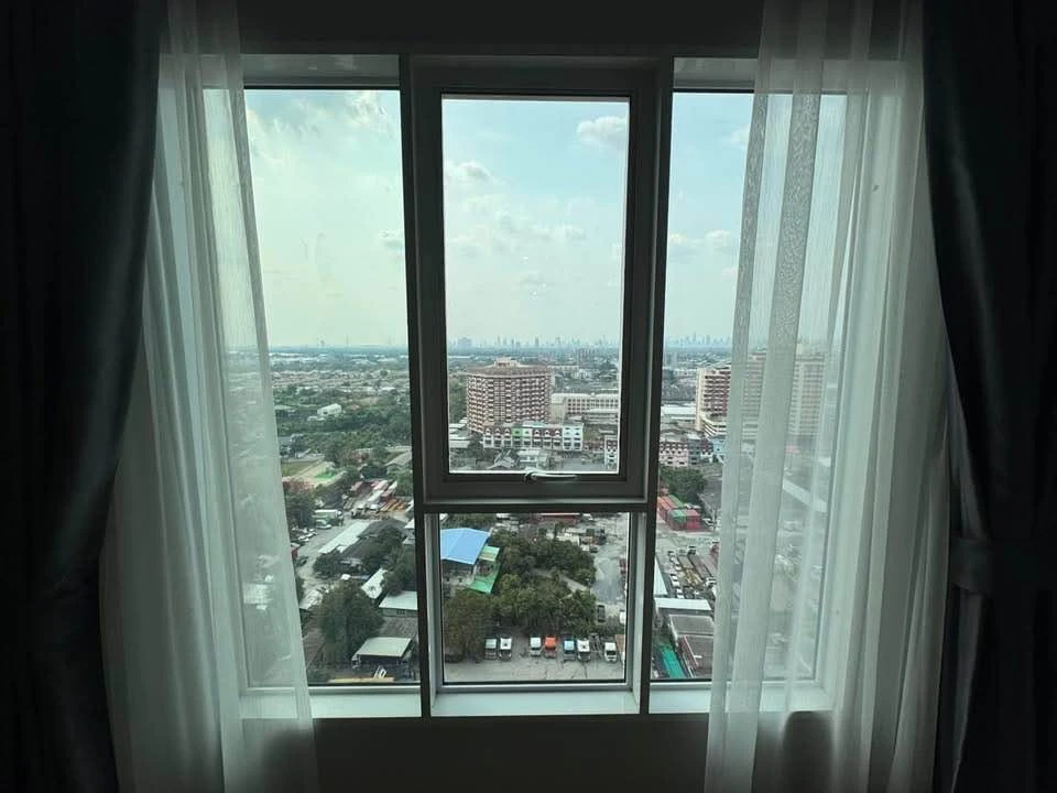 For rent: Regent Home Bangna, high floor, fully furnished with appliances. Book now!