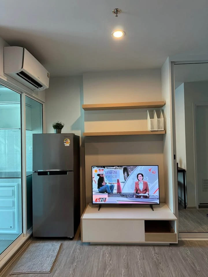 ให้เช่า Regent Home Bangna ห้องชั้นสูงมาก ได้วิวสระว่ายน้ำสุดชิล ตกแต่งฟังก์ชั่นครบ จองเลยอย่าลังเล