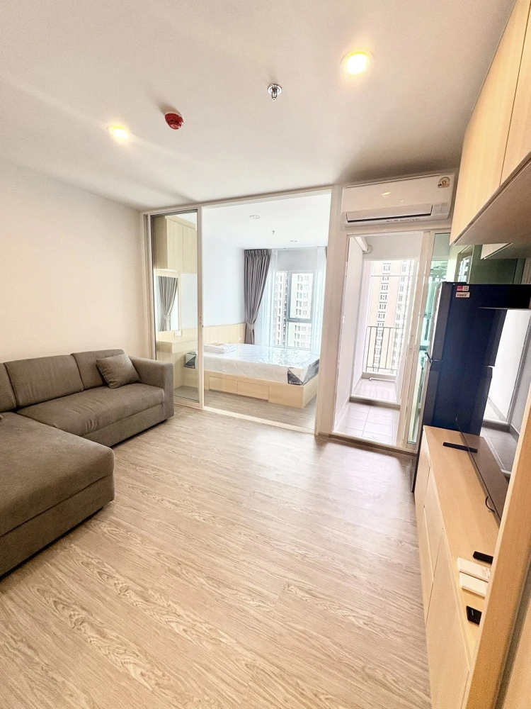 For rent: Regent Home Bangna. Nice, well-partitioned unit with clear zone divisions. Affordable price. Book now!