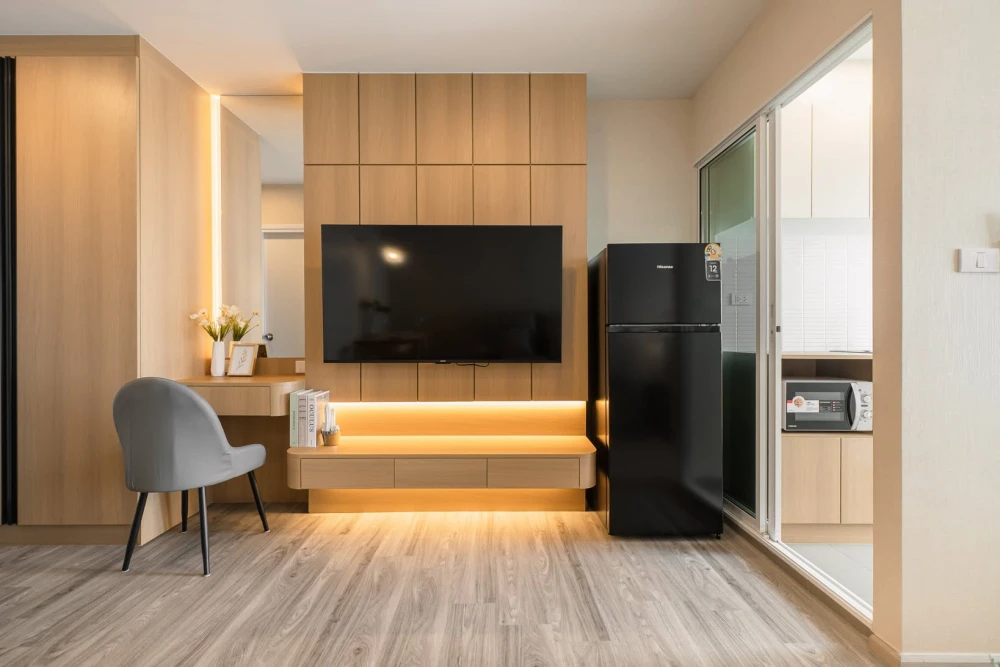 For rent: Regent Home Bangna, 32nd floor, beautifully furnished with built-in features and Chao Phraya River view. Convenient and fully equipped. Move