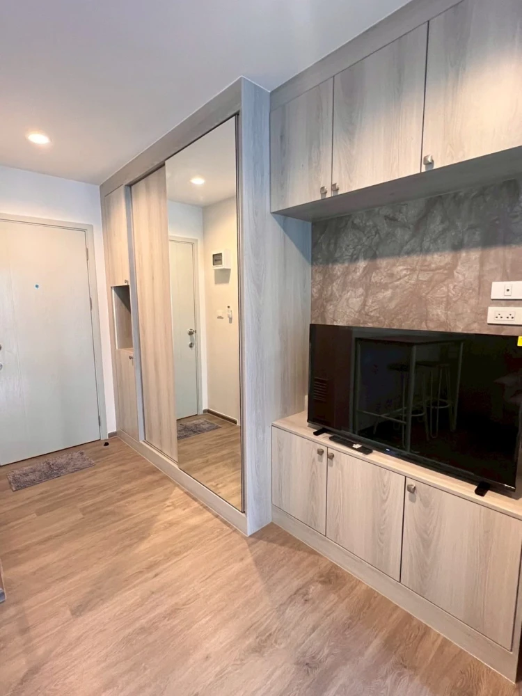 For rent: Regent Home Bangna. Ready to move in, well-partitioned and zoned. Great value! Book now, don't miss out!