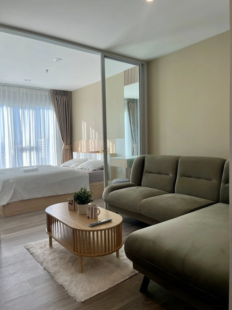 Regent Home Bangna condo for rent. Ready to move in, just bring your belongings. Fully furnished. Book now!