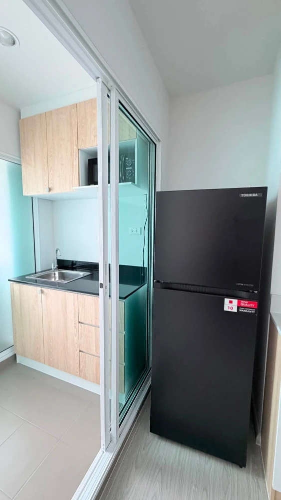 For rent: Regent Home Bangna, corner unit, quiet area, high-quality built-in furniture. Don't miss out!