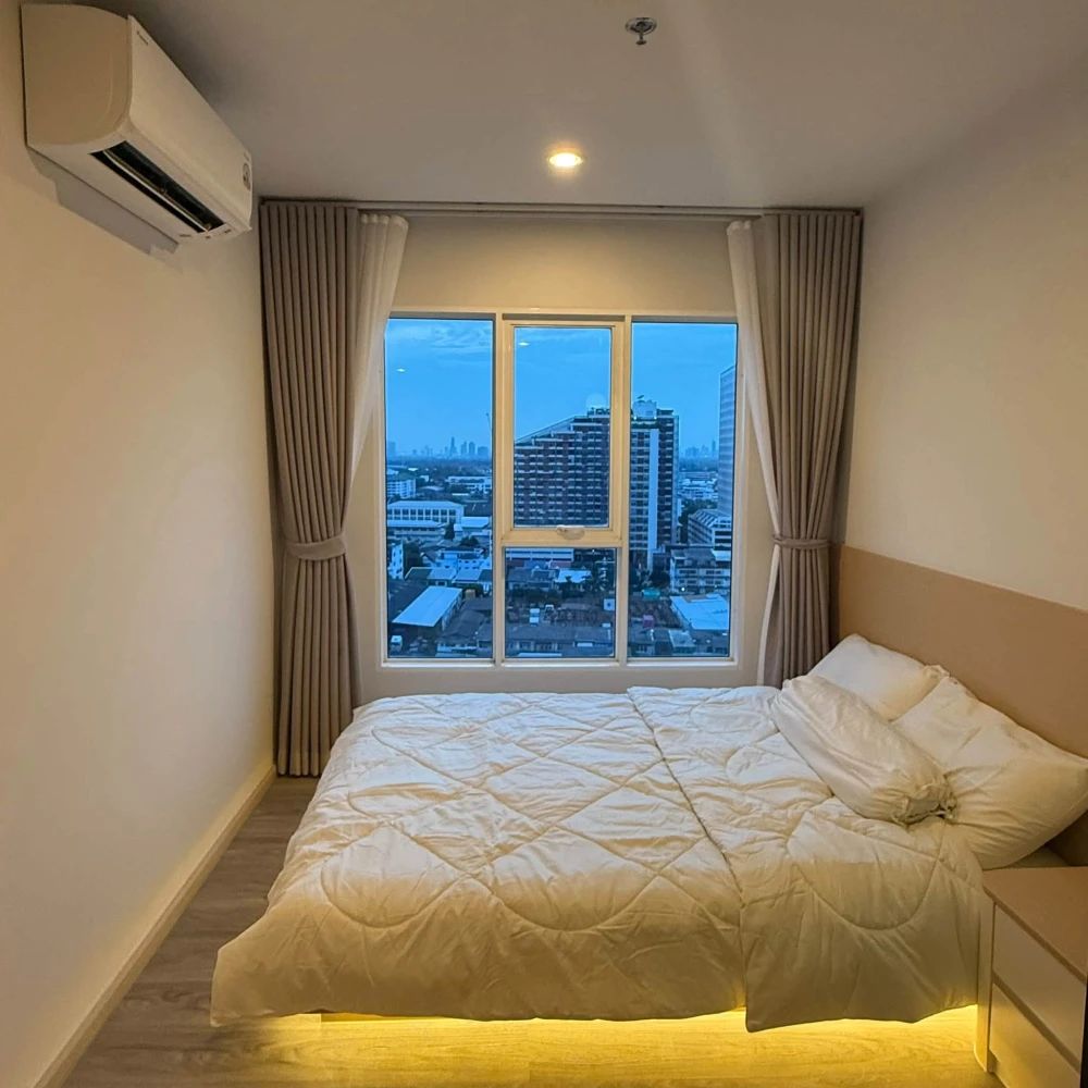 Studio apartment for rent at Regent Home Bangna. Fully furnished with appliances. Book now!